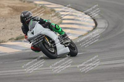 media/Sep-21-2025-Race Pace (Sun) [[98bf33ef95]]/Non Verified/1-Turns 9 and 10 (8am)/